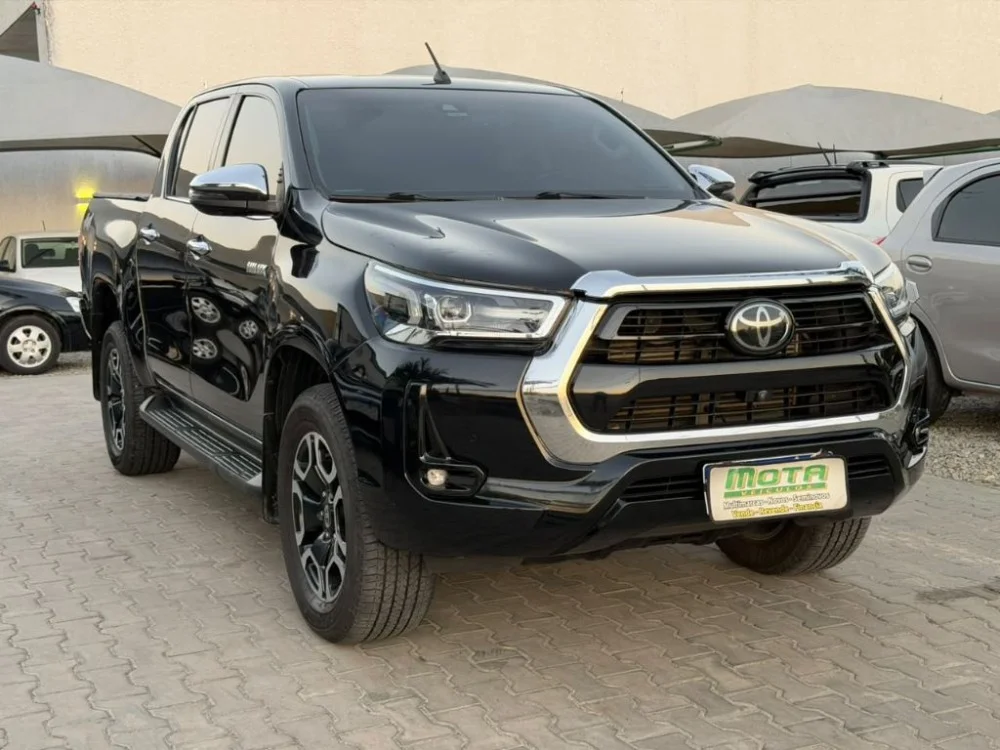 Toyota Hilux CD SRX 4x4 2.8 TDI 16V Diesel Aut.